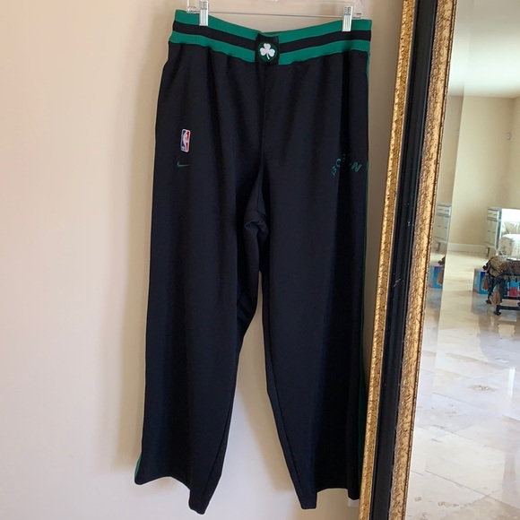 NIKE/ NBA Boston Celtics Sweatpants - Picture 1 of 10